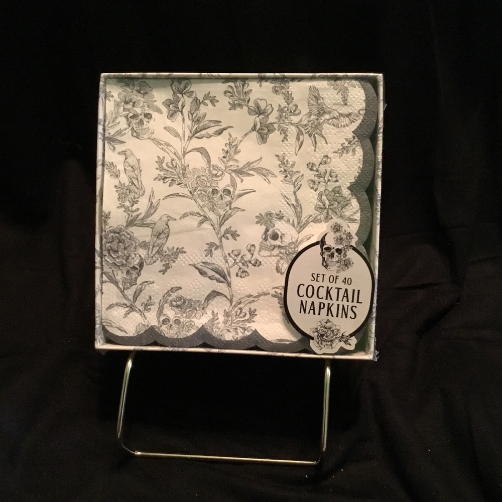 Set of 40 Cocktail Napkins- Black and White Floral Skull DesignNWT Madame Bones